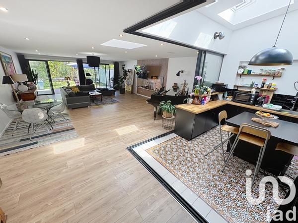 Maison à vendre 3 pièces 132 m² Angoulême