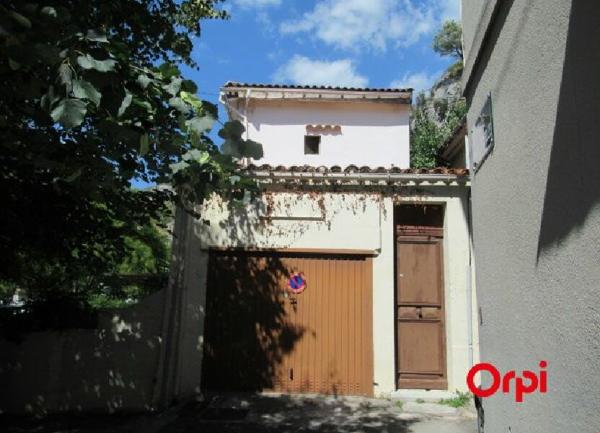 Maison à vendre    4 pièces • 135 m2 Roquevaire