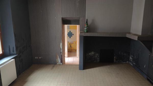 Maison familiale de 140 m² dépendances et jardin