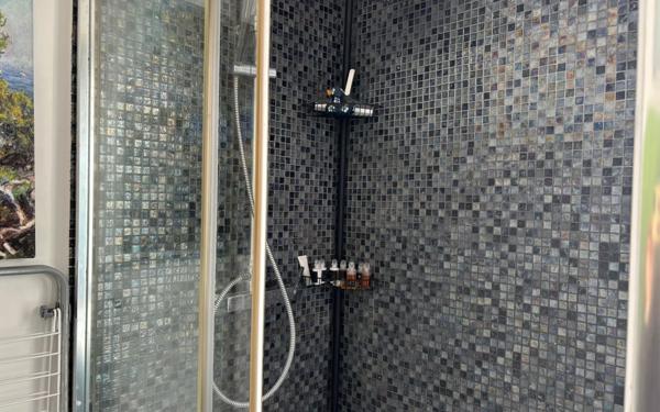 Appartement à louer    2 pièces • 43,40 m2 Paris 11