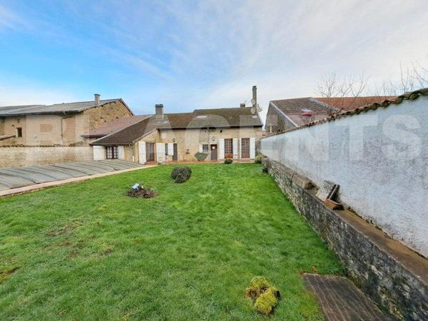 maison avec possibilité profession libérale