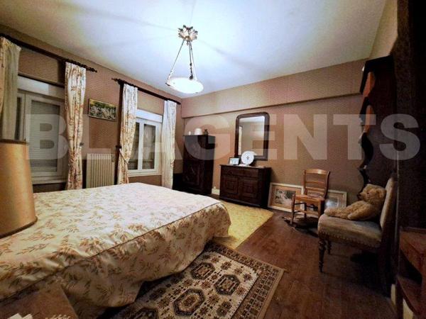 maison avec possibilité profession libérale