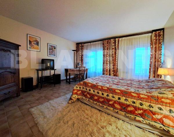 maison avec possibilité profession libérale