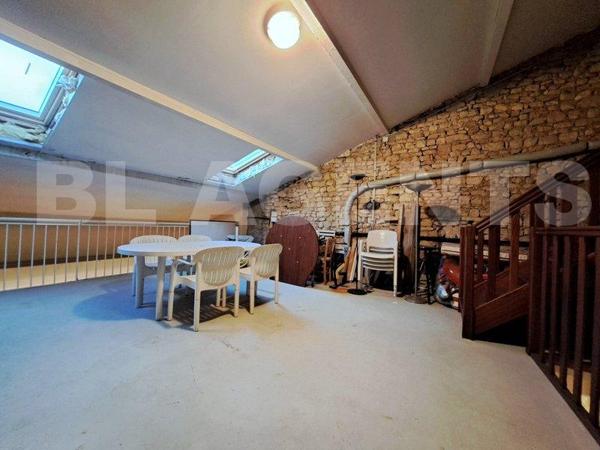 maison avec possibilité profession libérale