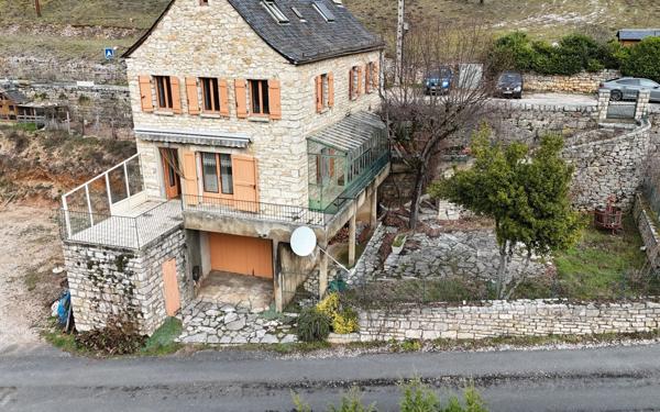 Maison à vendre    5 pièces •  Sainte-Enimie