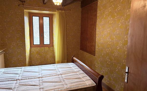 Maison à vendre    5 pièces •  Sainte-Enimie