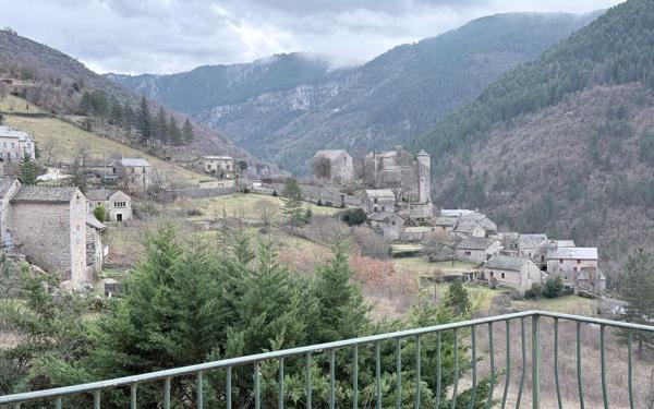 Maison à vendre    5 pièces •  Sainte-Enimie