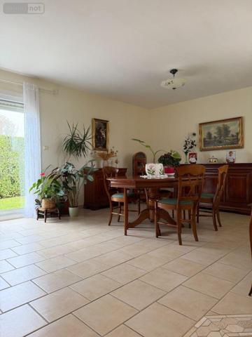 Villa à vendre à Hurigny en Saône-et-Loire (71870), ref : MA 683