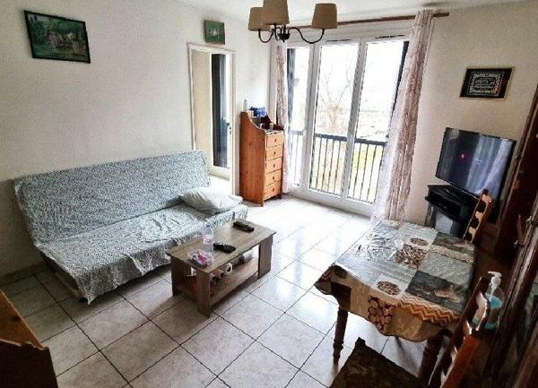 Appartement à vendre    3 pièces • 53,70 m2 Ivry-sur-Seine