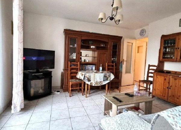 Appartement à vendre    3 pièces • 53,70 m2 Ivry-sur-Seine