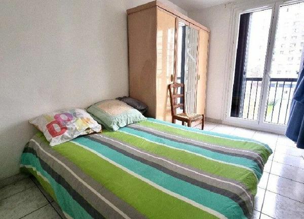 Appartement à vendre    3 pièces • 53,70 m2 Ivry-sur-Seine