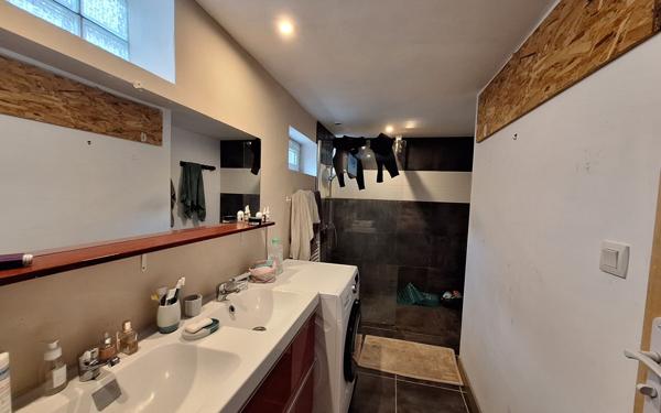 Appartement à vendre    4 pièces • 117 m2 Trébeurden