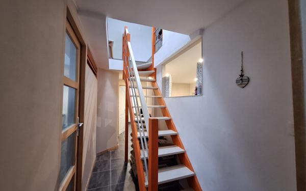 Appartement à vendre    4 pièces • 117 m2 Trébeurden