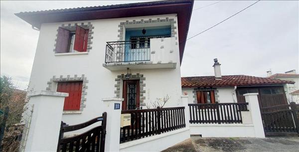 Maison à vendre |  Montréjeau |  5 pièces | 106 m²