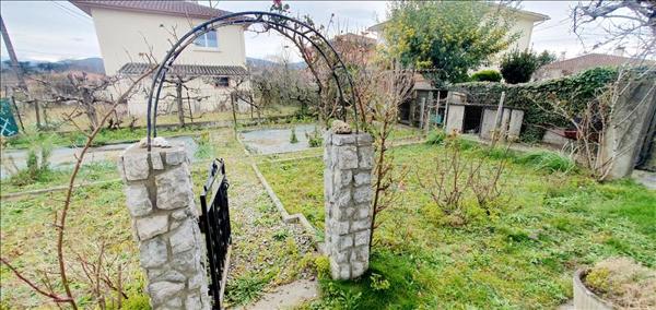 Maison à vendre |  Montréjeau |  5 pièces | 106 m²