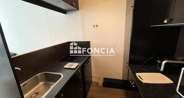 Location Appartement meublé 3 pièces 45.52 m² - Marseille 13001
