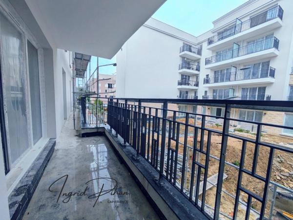 T2 - 43m2 + Balcon de 6m2 + Parking - BEZONS (95)
