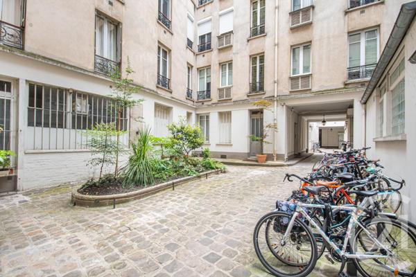 Appartement F2 à vendre  2 pièces - 33,26 m 2   PARIS  - 75010
