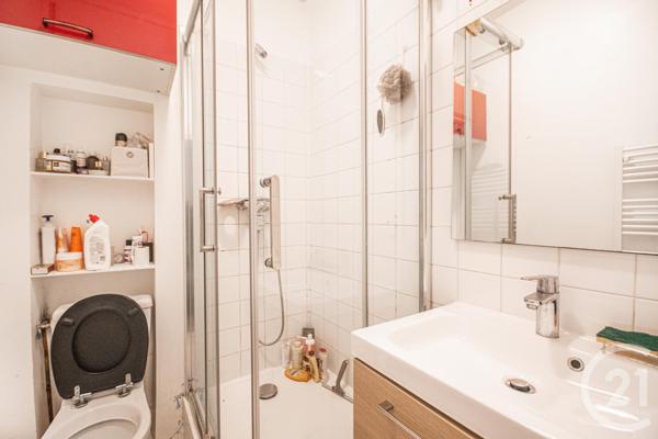 Appartement F2 à vendre  2 pièces - 33,26 m 2   PARIS  - 75010