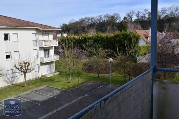 Appartement à louer 3 pièces 55.33m² Lons (64140)