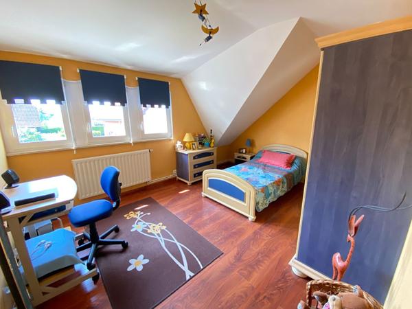 Magnifique maison 194 m²  à KINGERSHEIM - garage 4 voitures - vivable de plain pied - 4 chambres