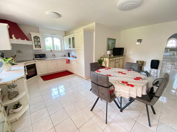 Magnifique maison 194 m²  à KINGERSHEIM - garage 4 voitures - vivable de plain pied - 4 chambres