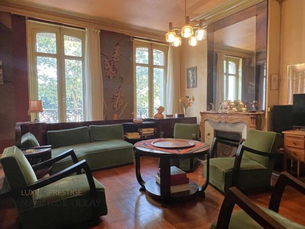 Orleans, centre, a vendre, hôtel particulier 400 m², jardin