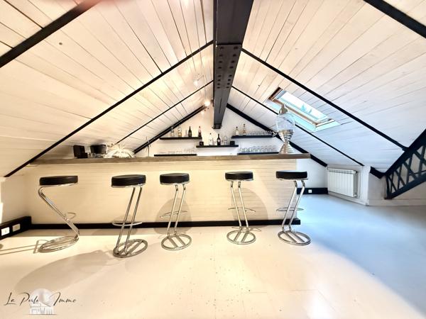 Villeneuve-les-Corbières (11360) Maison de Maître F6 de 460 m2 avec piscine et terrain de 1350 m2