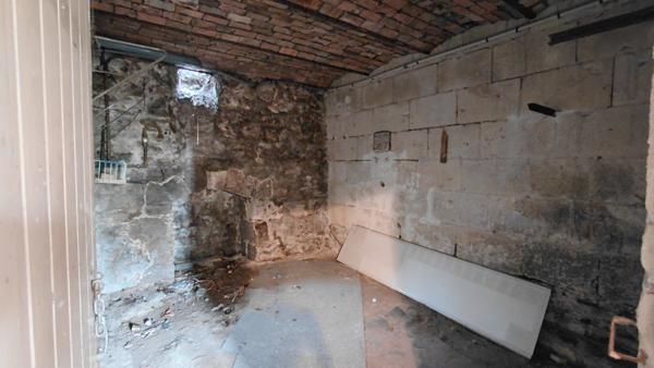 Appartement
         2 pièces
        - 36 m² 86 900 €*