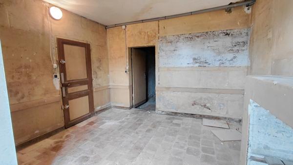 Appartement
         2 pièces
        - 36 m² 86 900 €*