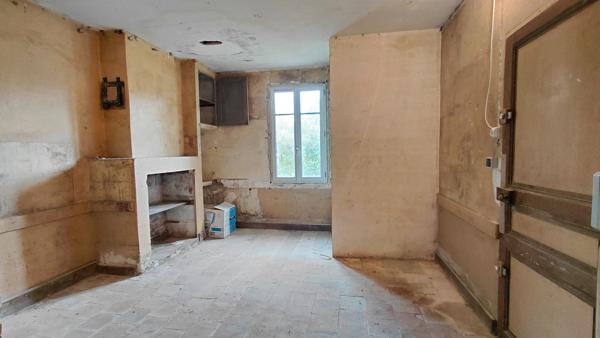 Appartement
         2 pièces
        - 36 m² 86 900 €*