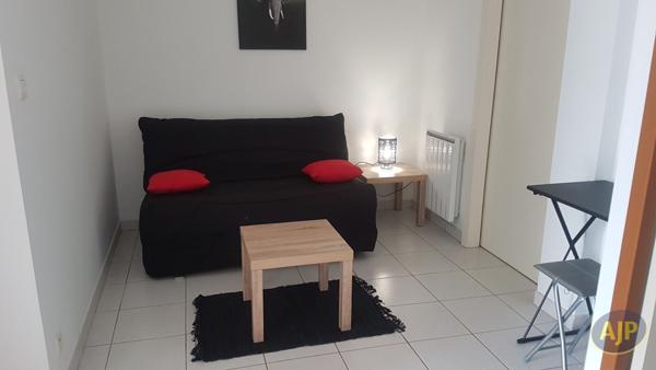 Location appartement Cholet : 426 € - AJP Immobilier Cholet
