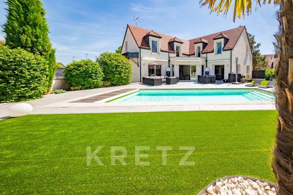 RARE  SUR SECTEUR PRISE - CONTEMPORAINE FAMILIALE AVEC PISCINE - AUX PORTES DE DIJON
