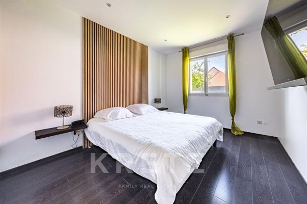 RARE  SUR SECTEUR PRISE - CONTEMPORAINE FAMILIALE AVEC PISCINE - AUX PORTES DE DIJON