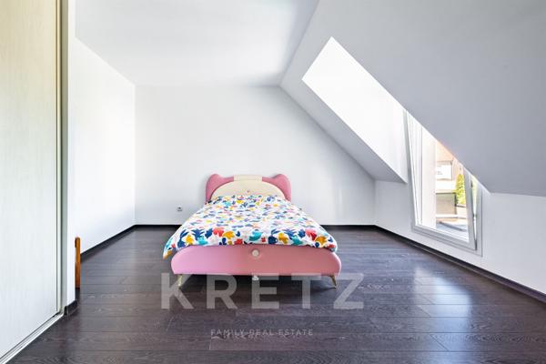 RARE  SUR SECTEUR PRISE - CONTEMPORAINE FAMILIALE AVEC PISCINE - AUX PORTES DE DIJON