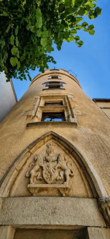 DEMEURE DE CARACTERE AU COEUR DE PLUSIEURS SIECLES D'HISTOIRE