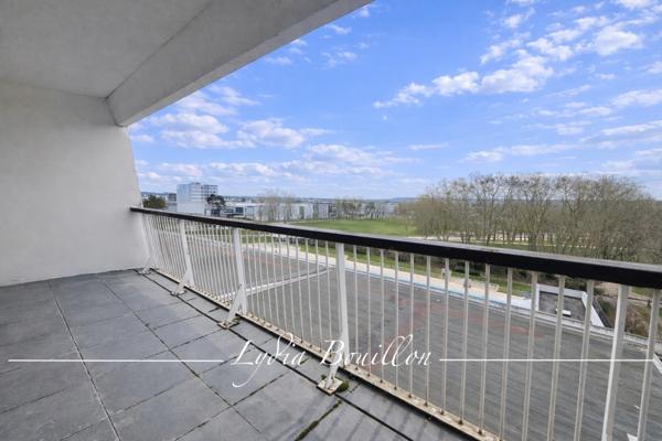 Cergy (95000) Spécial Investisseur Cergy 2 pièces avec grand balcon