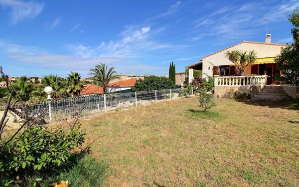 Maison à vendre    4 pièces •  Marseille 15