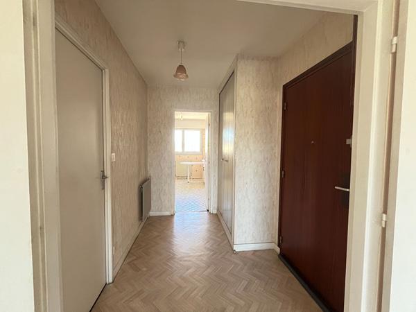 T3 RESIDENCE SECURISE EN HYPER CENTRE