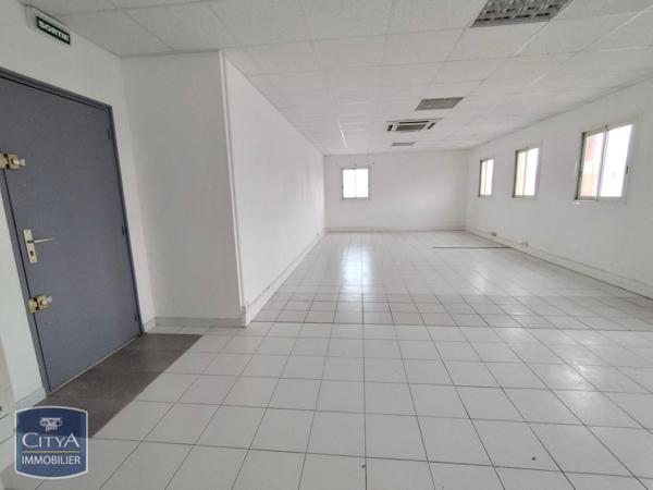 Local professionnel à louer