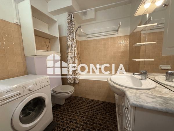 Location Appartement meublé 2 pièces 38.28 m² - La Rochelle 17000