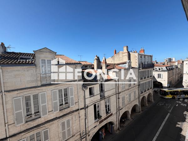 Location Appartement meublé 2 pièces 38.28 m² - La Rochelle 17000