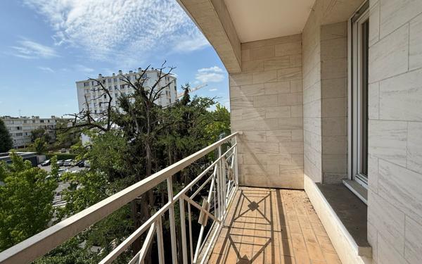 Appartement à vendre    3 pièces • 67,27 m2 Le Plessis-Trévise