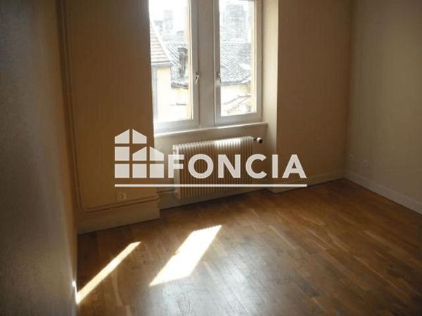 Location Appartement 3 pièces 79.23 m² - 6 RUE DES TROIS MARIES Lyon 69005