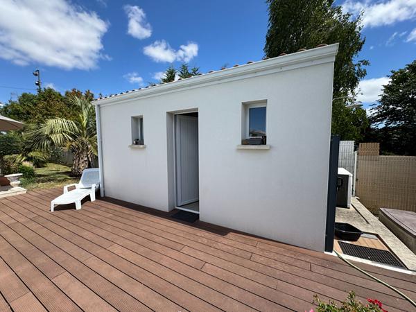 Le Gua - Villa familiale avec piscine et prestations haut de gamme Le gua