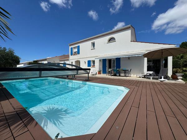 Le Gua - Villa familiale avec piscine et prestations haut de gamme Le gua
