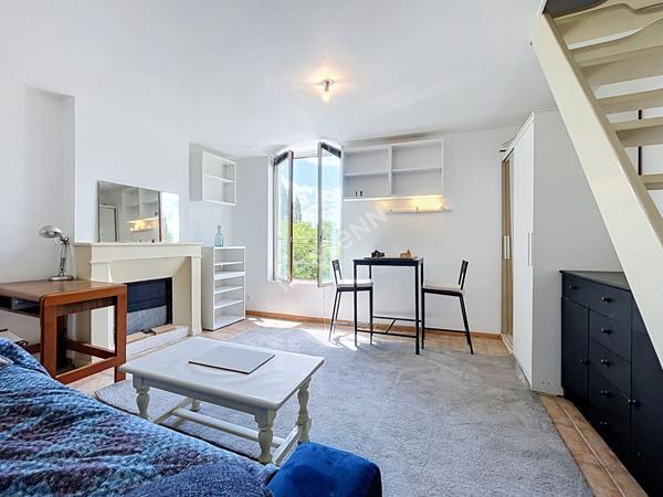 Maison Luynes 4 pièce(s) 95 m2 avec garage et cour intérieure