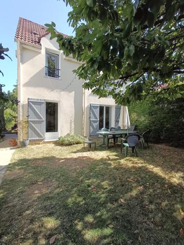 TRES BELLE MAISON INDIVIDUELLE A COURDIMANCHE PROCHE Gare RER Cergy-le-Haut