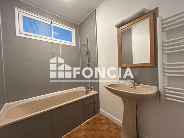 Location Maison 2 pièces 52.07 m² - 15 QUAI GAMBETTA Chalonnes Sur Loire 49290
