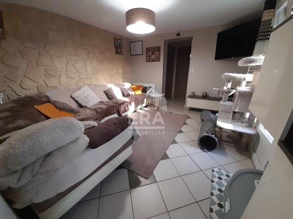 EXCLUSIVITÉ, MAISON INDÉPENDANTE AVEC GARAGE et grand jardin